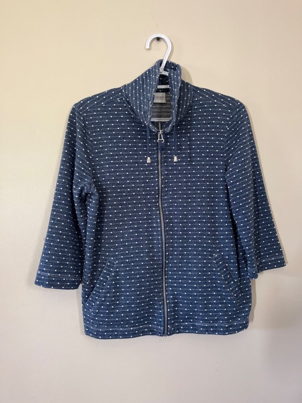 Weekends By Chico's Womens Size 0 US Size 4 3/4 Sleeve Polka Dotted Jacket